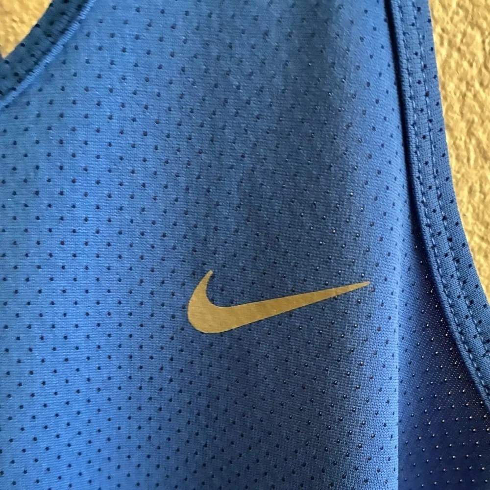 Nike Women's Royal Blue Tank Top M